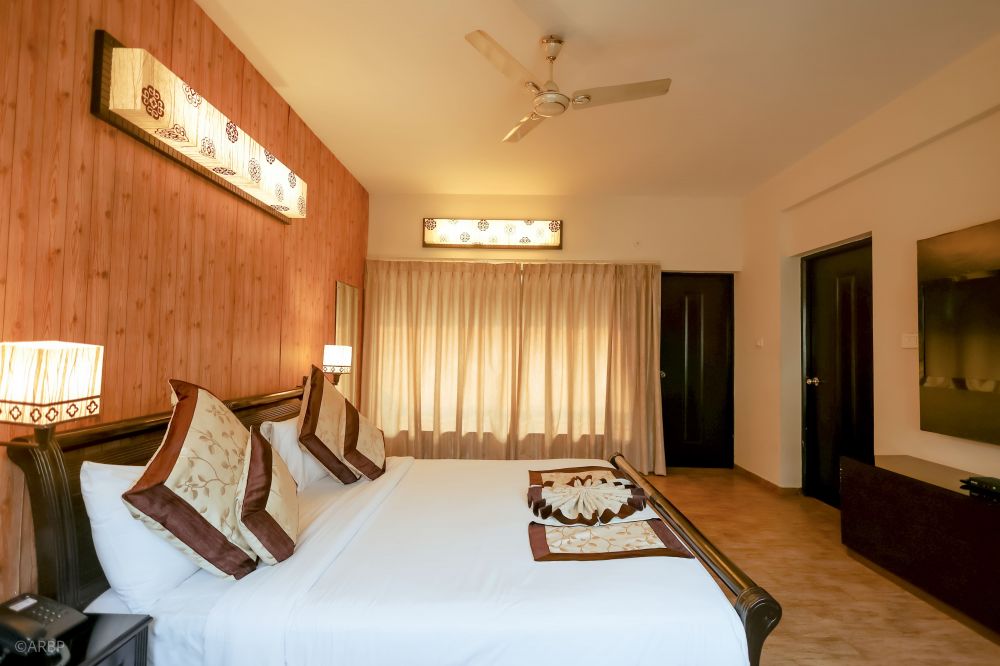 Deluxe, La Sunila Suites by WSI 4*