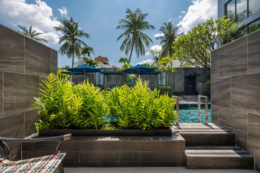Standard Pool Access, Hotel Indigo Phuket Patong 5*
