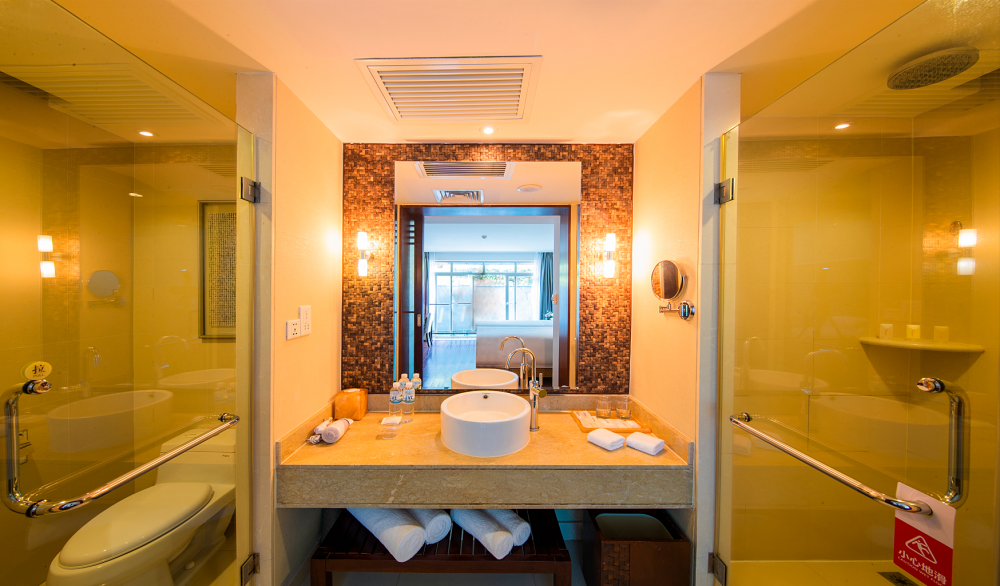 Grand Mercure Classic twin (ex.Classic twin room), Swissotel & Grand Mercure Sanya Yalong Bay 5*