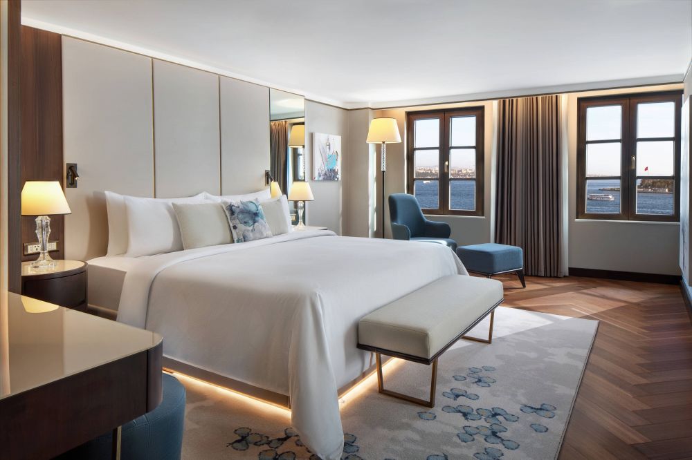 One Bedroom Suite Bosphorus View, JW Marriott Istanbul Bosphorus 5*