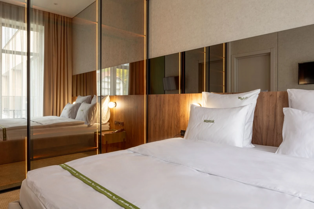Deluxe Apartment with terrace, WOL.GREEN Polyana by Ribas 4*