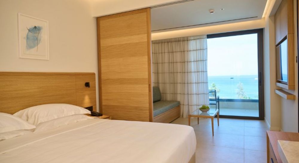 Junior suite with Sea View, Sunrise Emerald 5*