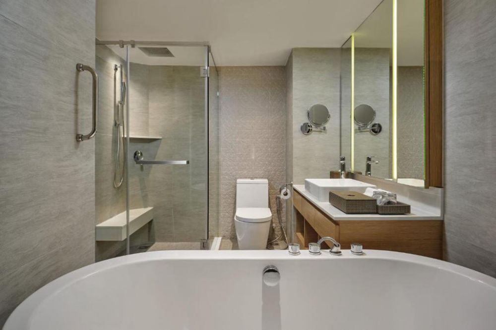 Larger Guest Room Ocean View, Phuket Marriott Resort & Spa Merlin Beach 5*