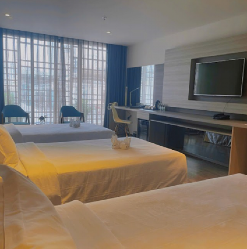 Deluxe TRPL City View, Kim Thanh Boutique Hotel 3*