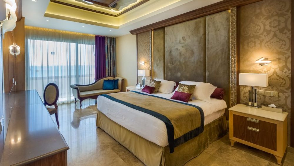 King Suite, Adams Beach Hotel 5*