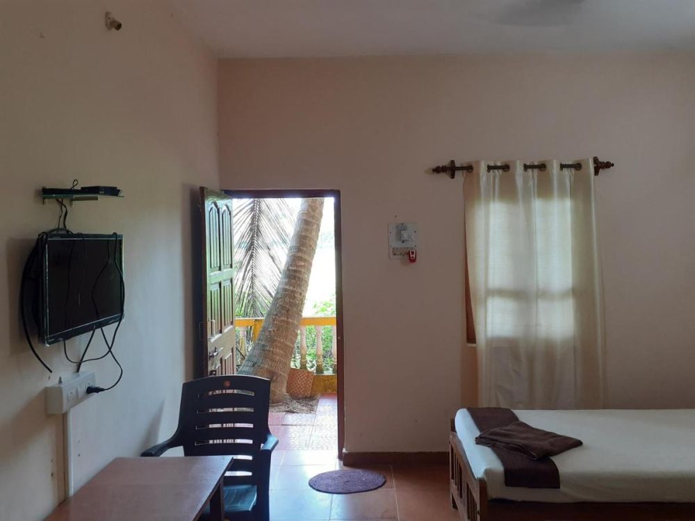 Standard non AC/with AC, Country View Cottage 