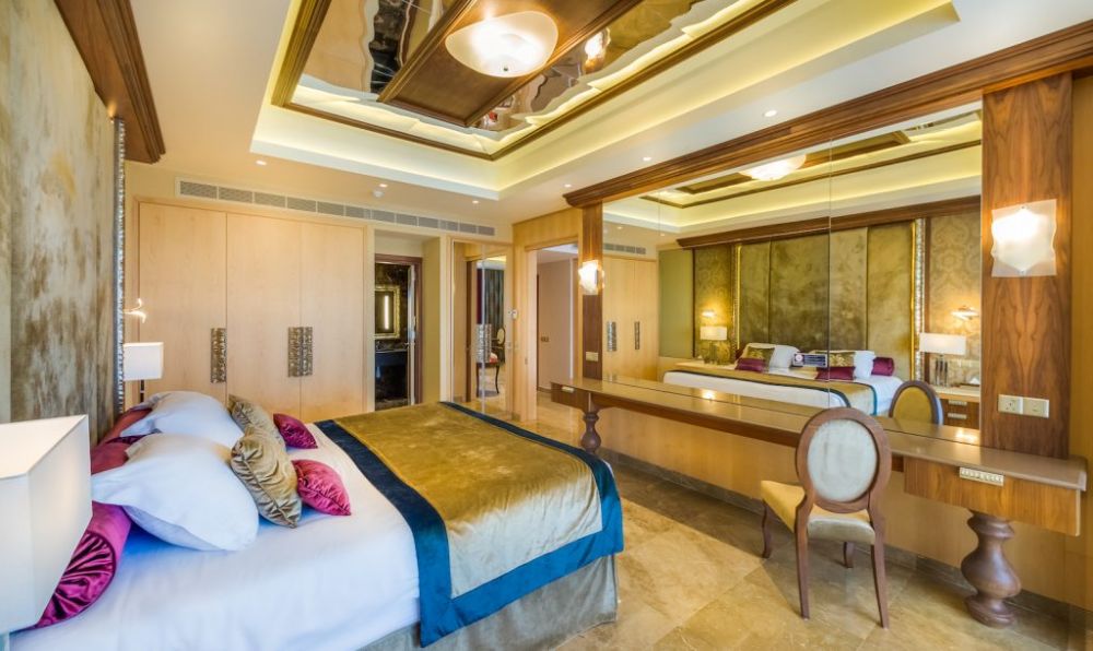 King Suite, Adams Beach Hotel 5*