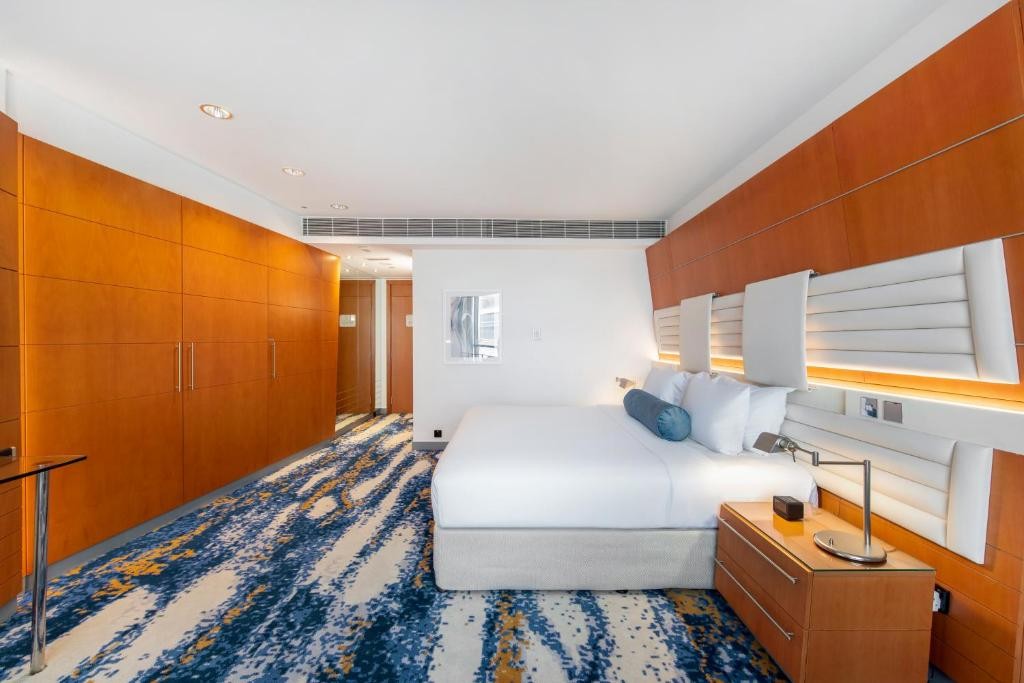 Deluxe Room, Mövenpick Dubai Creek (ex. Golden Sands Hotel Creek) 5*