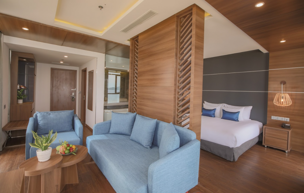 Beachfront Diamond Oasis, Haian Beach Hotel & Spa 4*