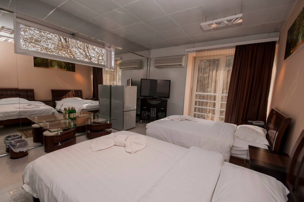 Deluxe, London Palace 3*