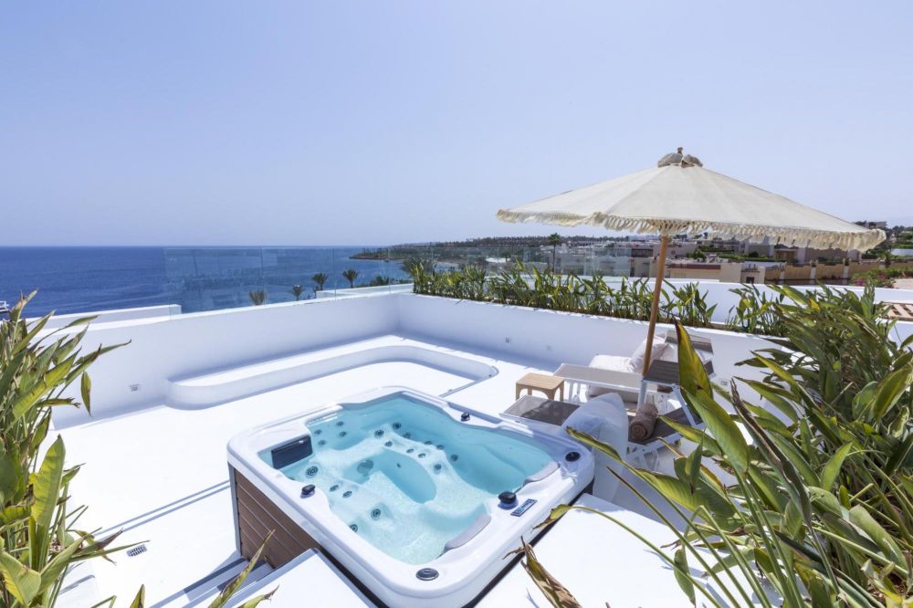 The Party Never Ends Pool Suite/ Jacuzzi Suite, Meraki Sharm Resort | Adults Only (16+) 5*