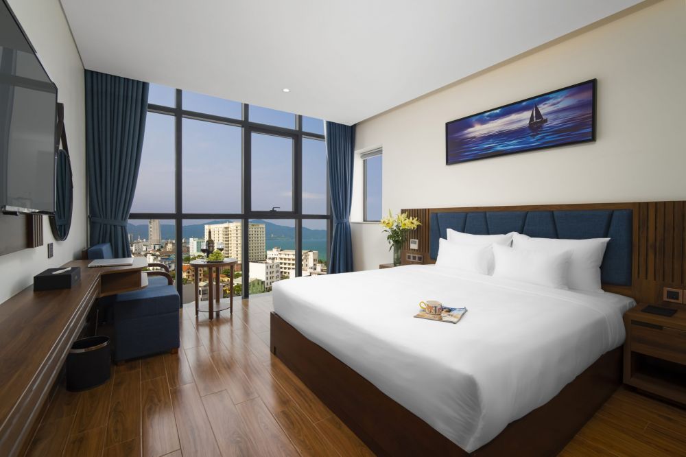 Suite Ocean Double Bathtub, Ruby Star Da Nang Hotel 3*