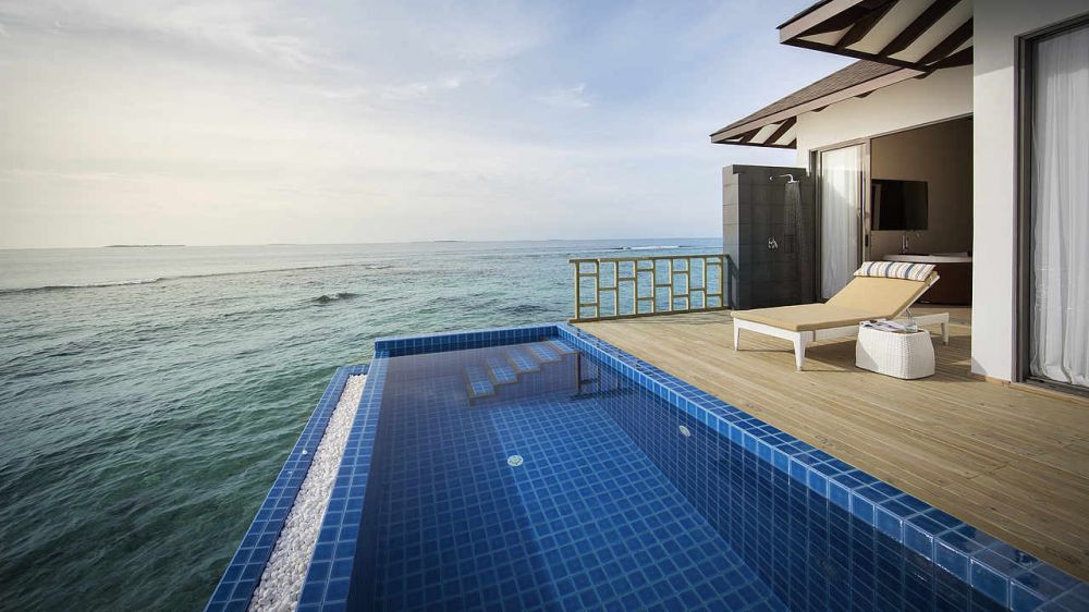 One Bedroom Water Villa Pool, Robinson Club Noonu 5*