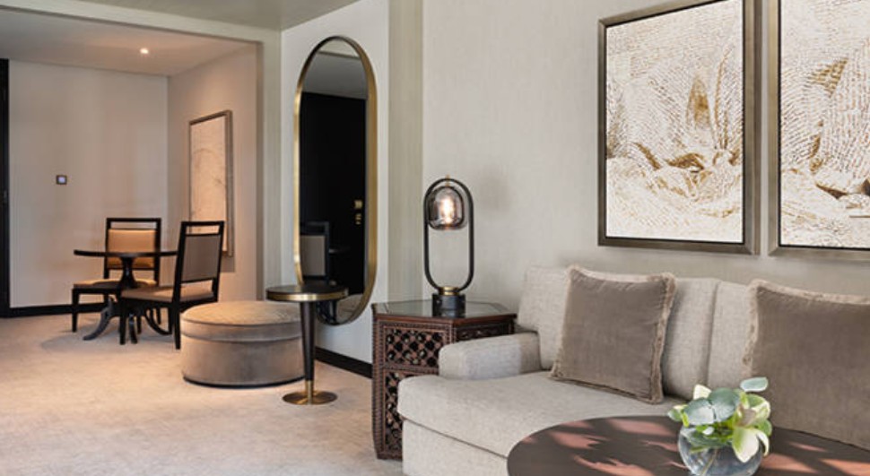 Junior Suite Lake View, Palace Downtown 5*