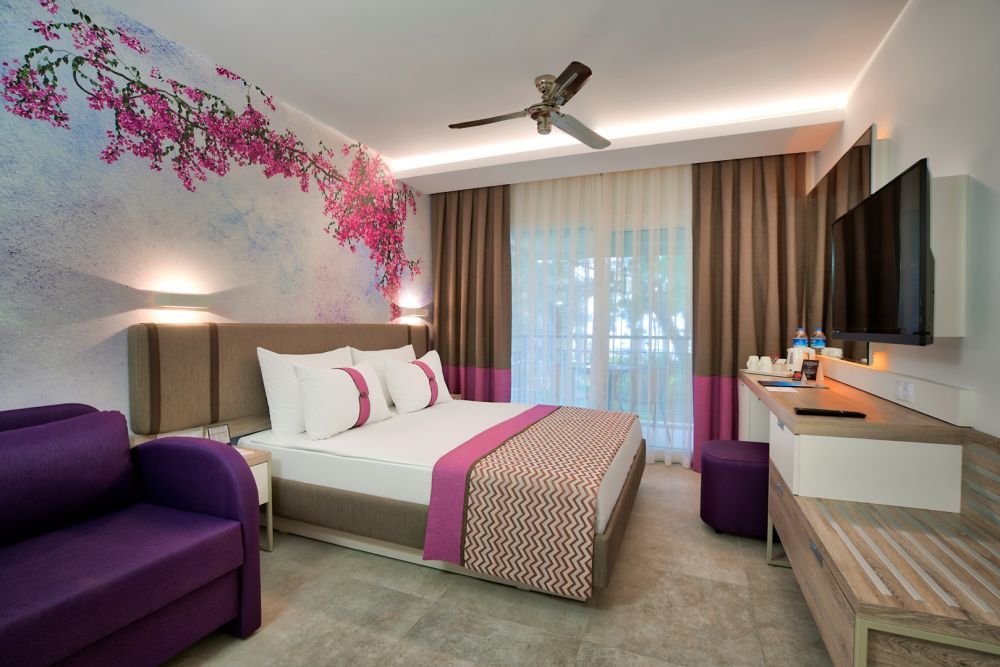 Standard Room, Pirates Beach Club 5*