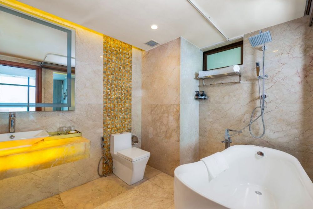 Suite, Mandila Beach Hotel 3+