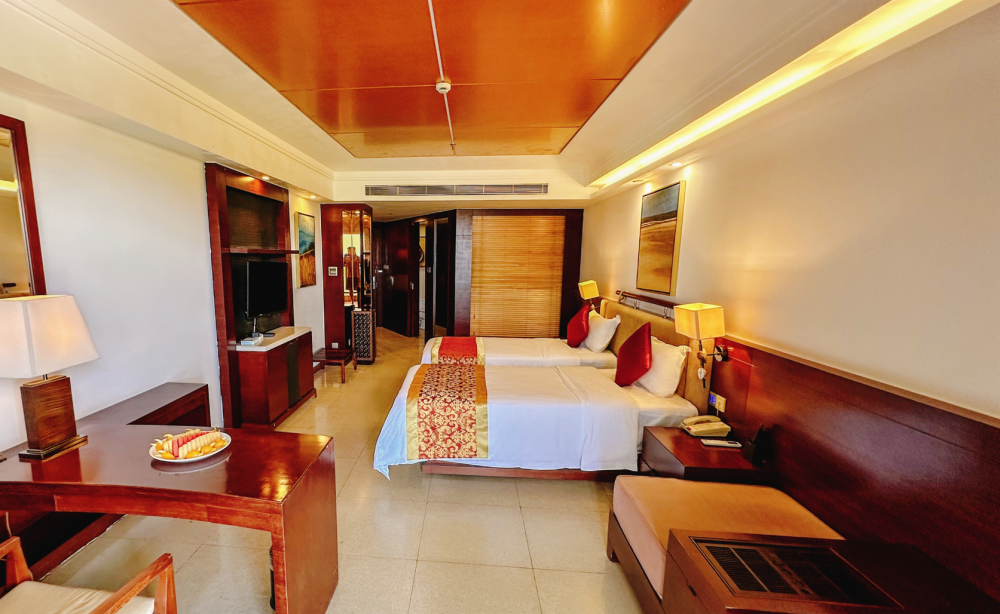 180° Ocean view Twin Room, Sanya Marina Sea View Hotel (ex.Marina Spa Hotel Sanya) 4*