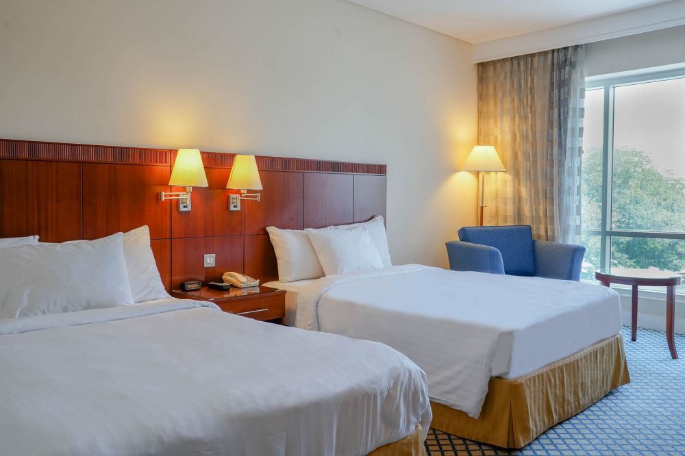 Superior Room, Millennium Lakeview Hotel (ex. Copthorne Lakeview Hotel) 4*
