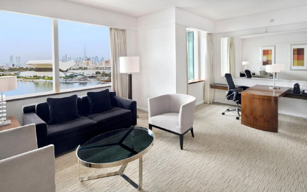 One King One Bedroom Suite Waterfront View, Crowne Plaza Dubai Festival City 5*