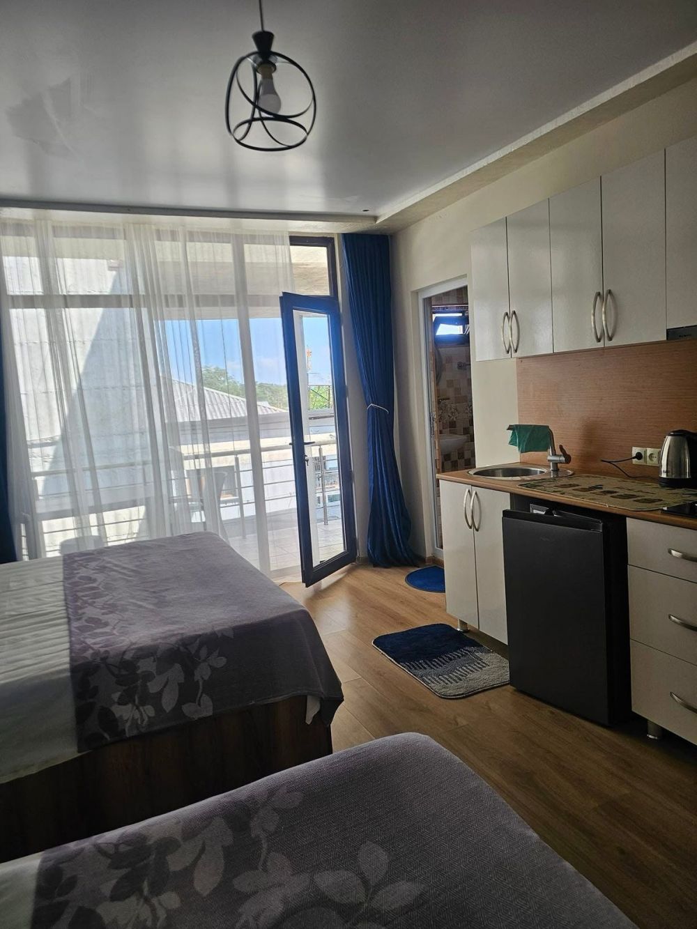 Family Room, New Excess 3*