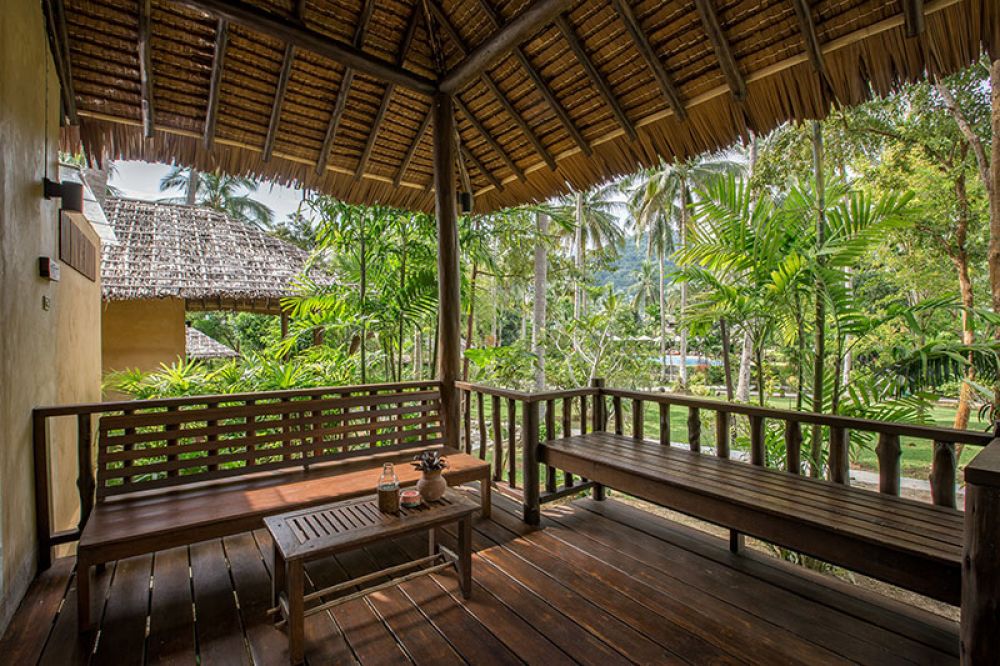 The Coconut Cottage/ The Pano Cliff View Cottage, Ban Sainai Resort 4*