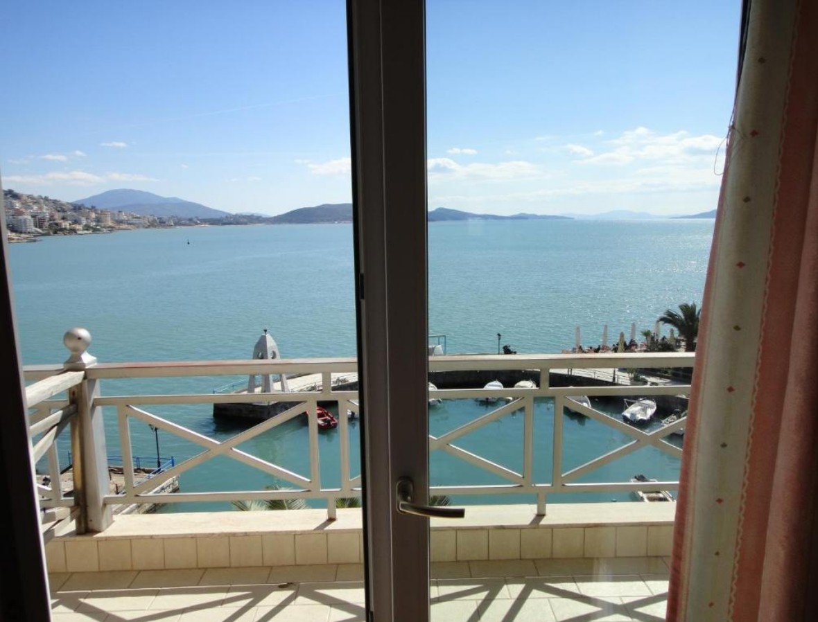 Standard, Porto Eda 3*
