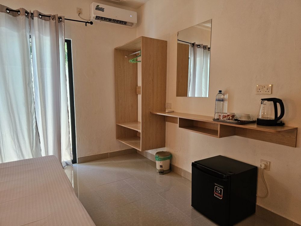 Bangalow With 3 Rooms, Shams Thoddoo 