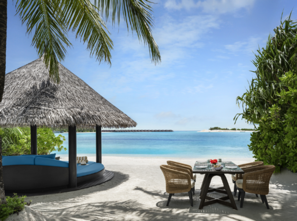 2 Bedroom Naladhu Pool Residence, Naladhu Maldives 5*