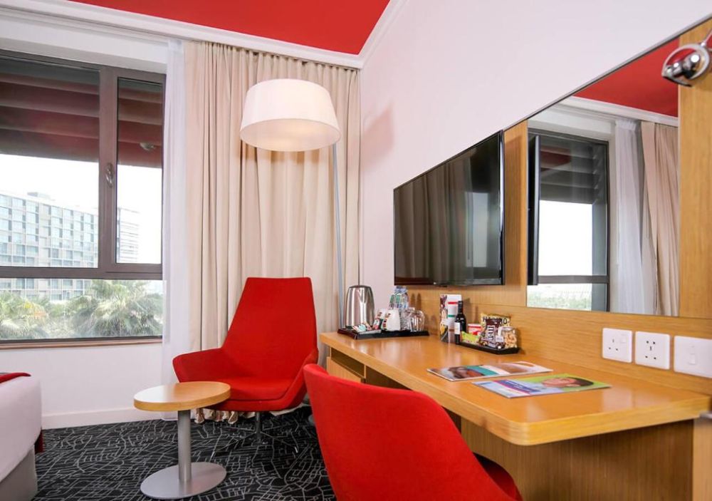 Standard Room PV/ SV, Yas Plaza Bay by IHG (ex. Park Inn by Radisson Abu Dhabi Yas Island) 4*