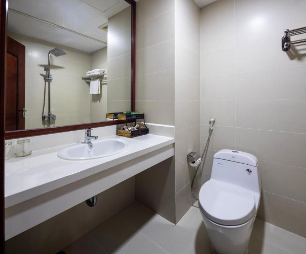Deluxe River View/Sea View, Gem Hotel Nha Trang 3*