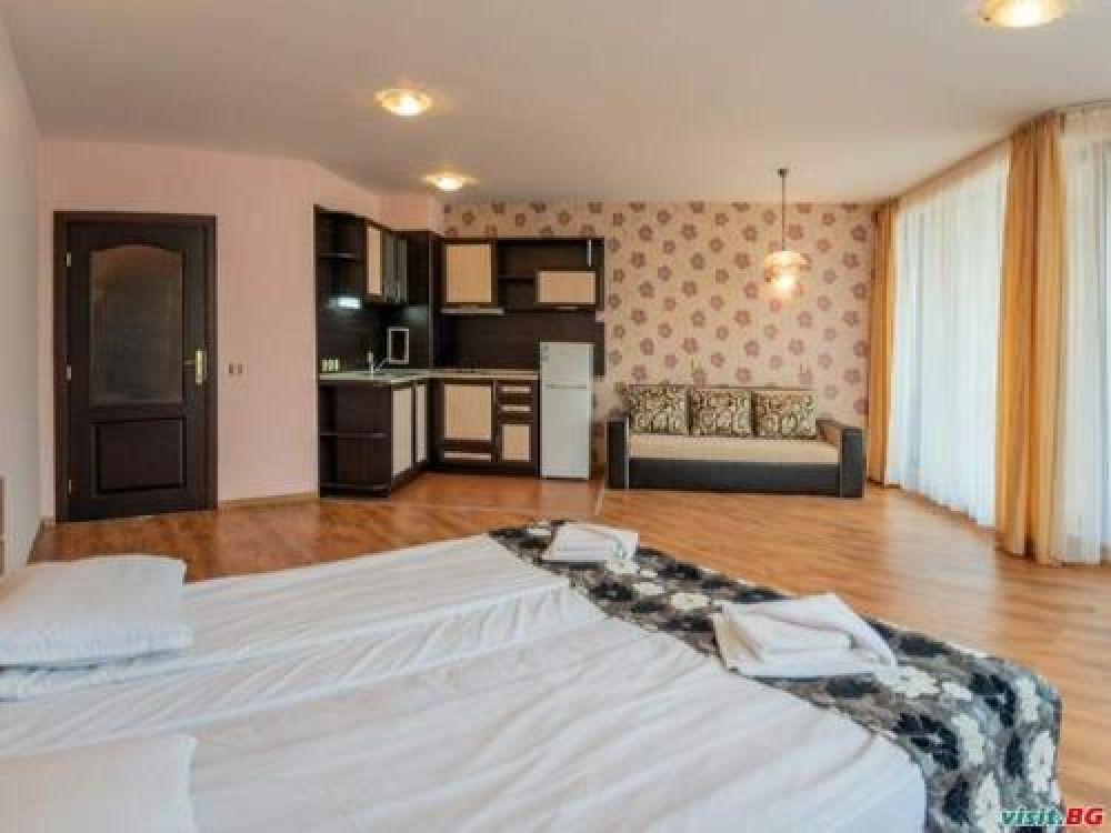 2 bedroom Apartment, South Beach 4*