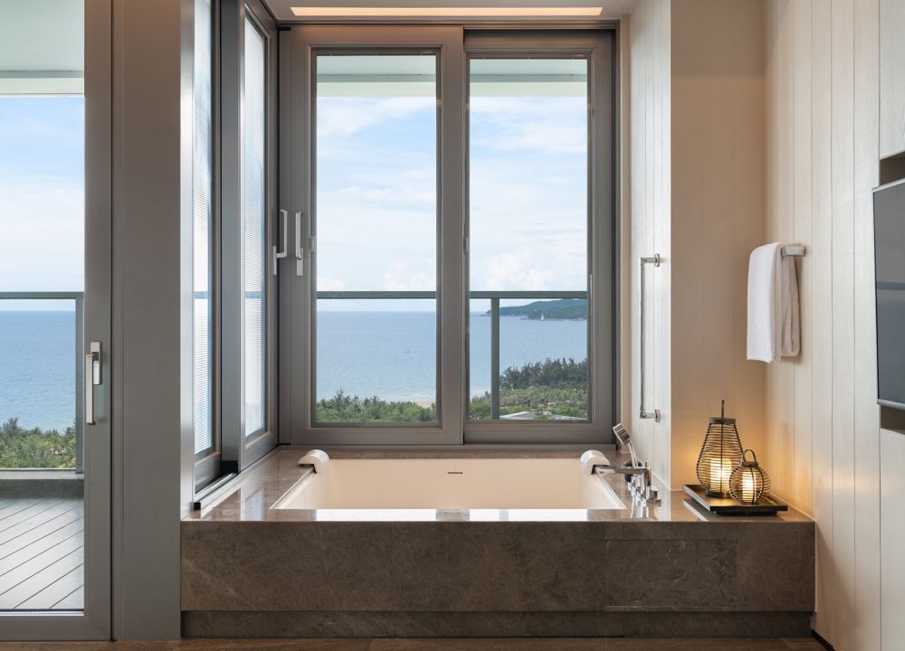 Seascape Ocean View Room, Rosewood Sanya 5*