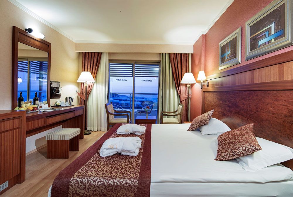 Standard Room LV, Alba Royal Hotel 5*