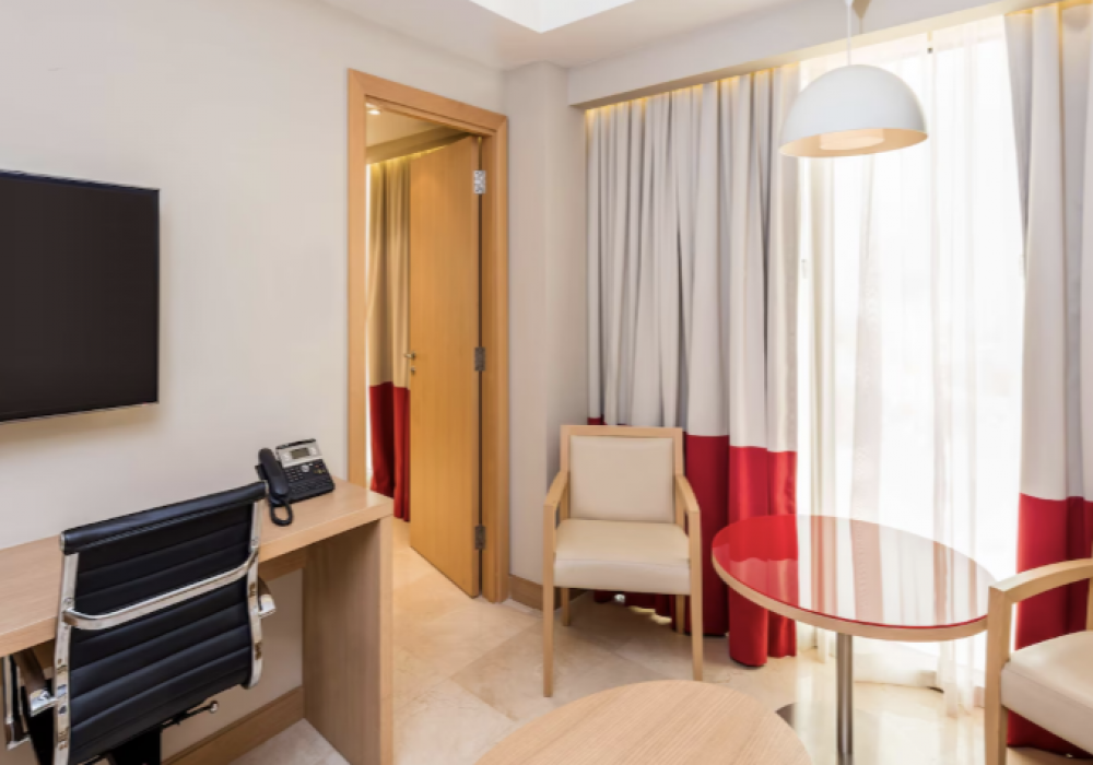 Executive Room, Radisson Blue Hotel Doha 5*