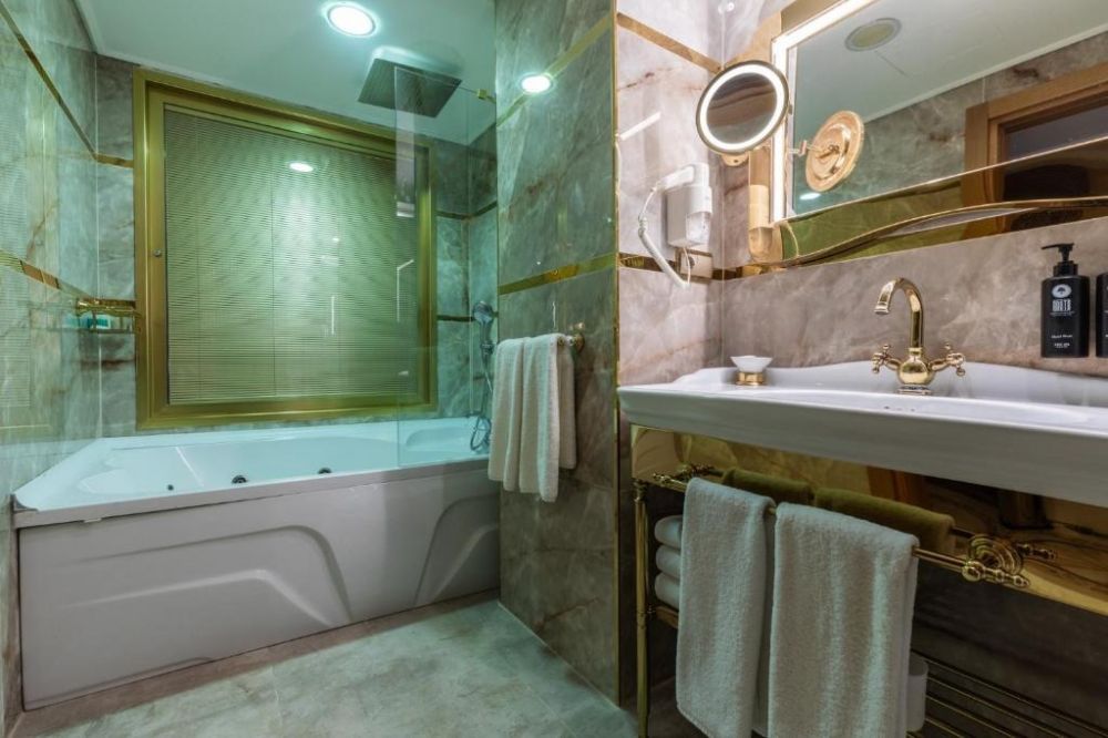 Family room, Wyndham Istanbul Old City 5*