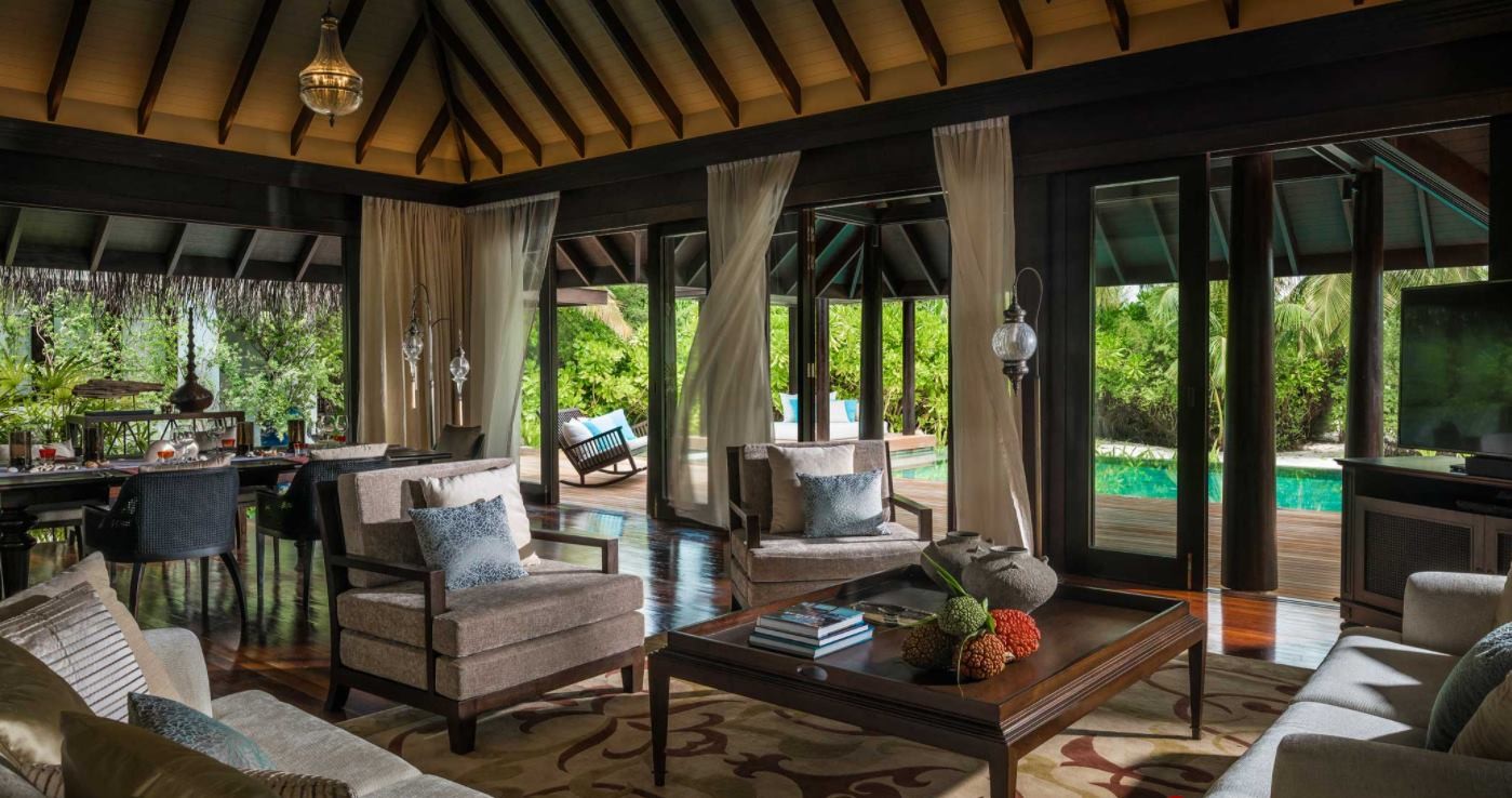 Two Bedroom Beach Pool Residence, Anantara Kihavah Villas 5*
