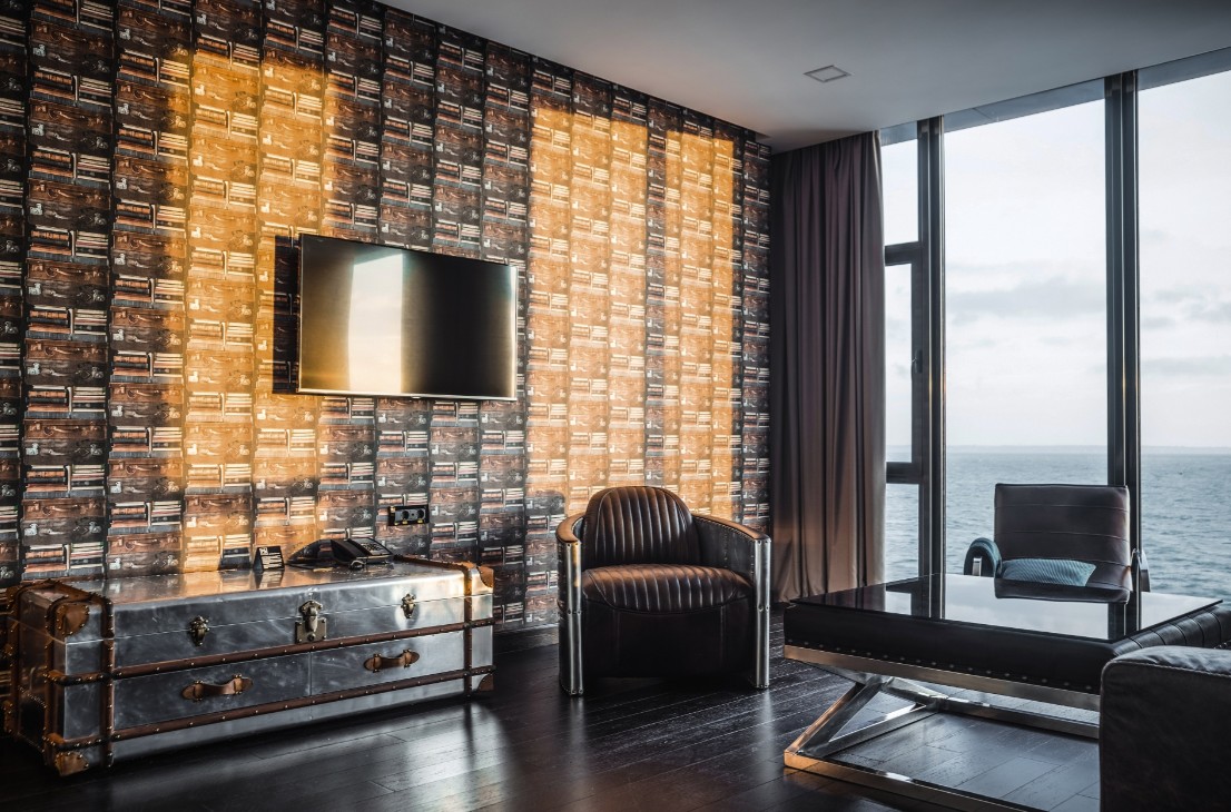 Панорамный люкс, М1 Club Hotel 5*