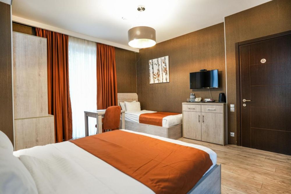 Standard/ Standard TRPL, 1 Hotel Borjomi (ex.Milano Palace) 4*