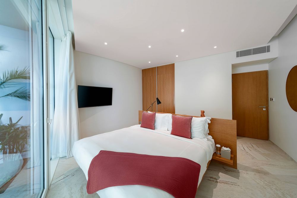 Junior Suite w/Hot Tub, Five Jumeirah Village Dubai 5*