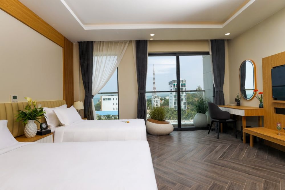 Junior Ocean View with Balcony, Daystar Hotel Phu Quoc 4*