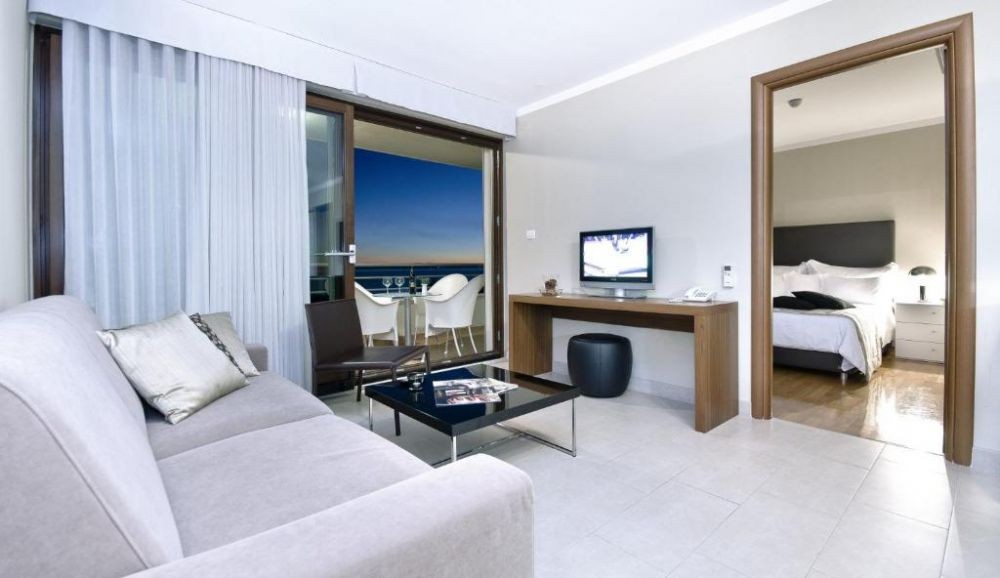 One Bedroom Apartment Land View, Hotel The Residence 4*