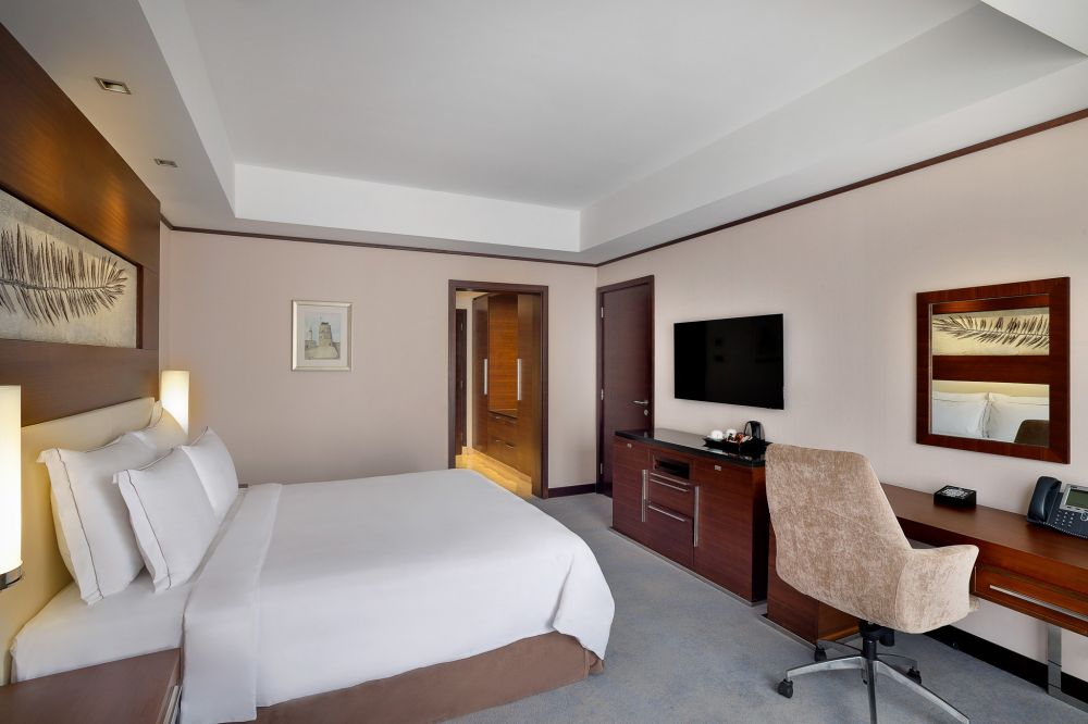 Superior Room, Grand Millennium Dubai 5*