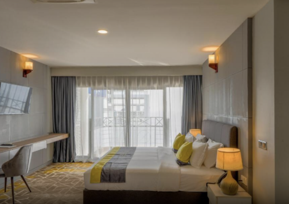 Executive Suite Room, Manhattan Business Hotel 4*