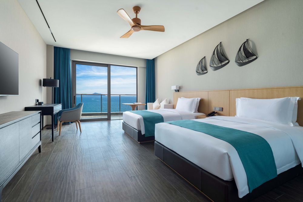 180-Degree Panoramic View, Sanya Junji Seaview 5*