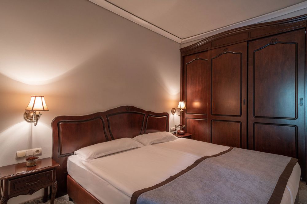 Family Room, Grifid Bolero 4*