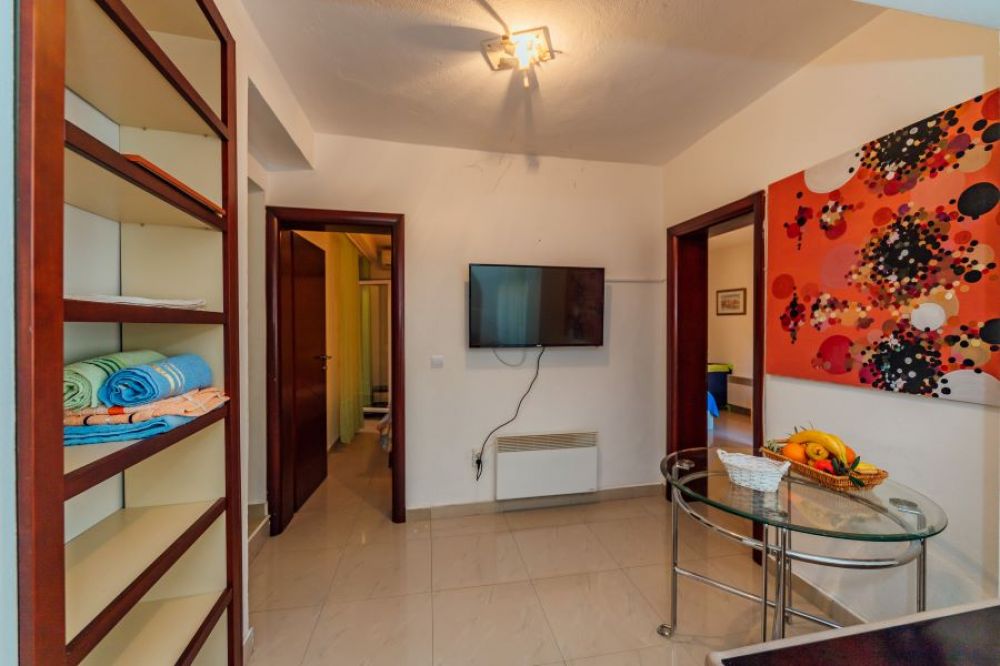 APP 04+1 2 bedroom, Andric Apartments 4*
