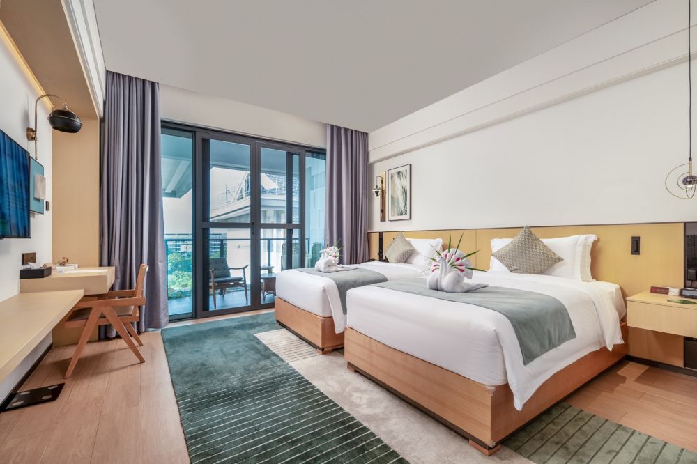 Mountain View (Sky Garden), Sanya Yalong Bay No.99 Suite Resort Hotel 4*
