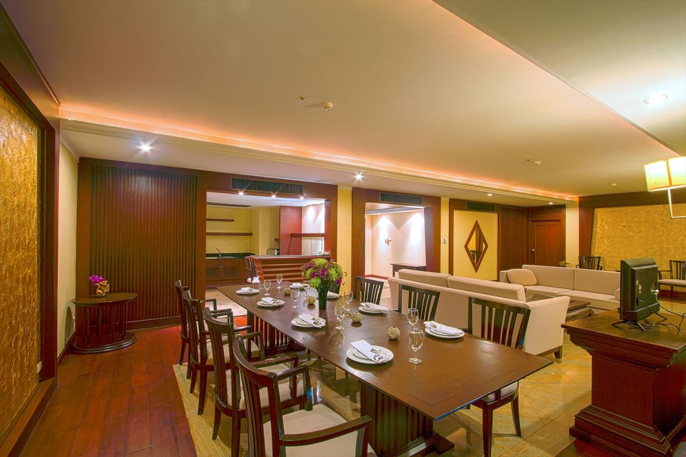 President Suite, Long Beach Garden Hotel & Pavillons 4*
