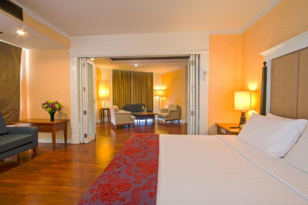 Royal Suite, Long Beach Garden Hotel & Pavillons 4*