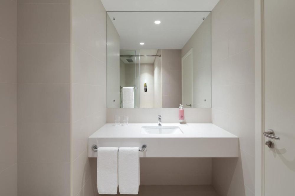 Rover Room, Rove Bur Dubai – Healthcare City 3*